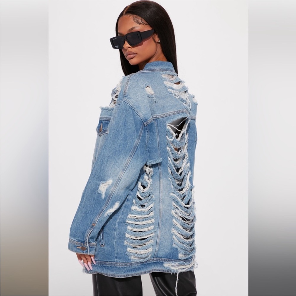 Fashion Nova - Denim Ripped Jean Jacket
